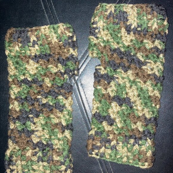 Hand Knit / Crochet Camo Fingerless Texting Gloves NEW - Picture 5 of 5
